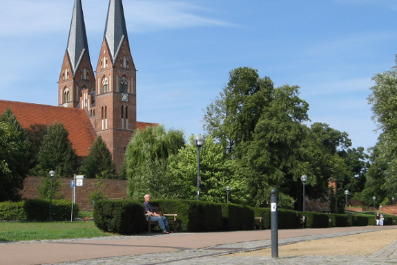 Blick von der Seepromenade zur Klosterkirche Blick von der Seepromenade zur Klosterkirche